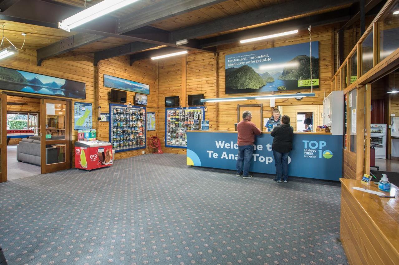 Te Anau Top 10 Holiday Park And Motels Exterior photo