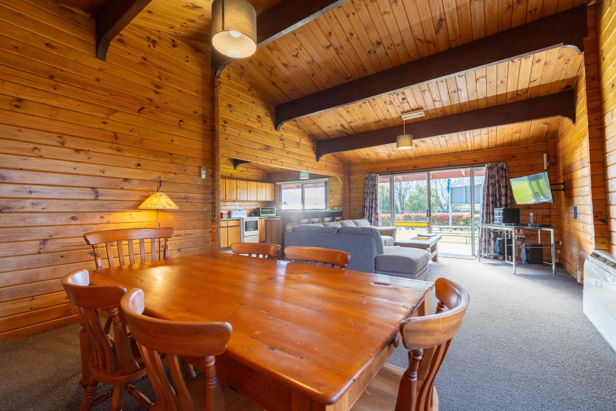 Te Anau Top 10 Holiday Park And Motels Exterior photo