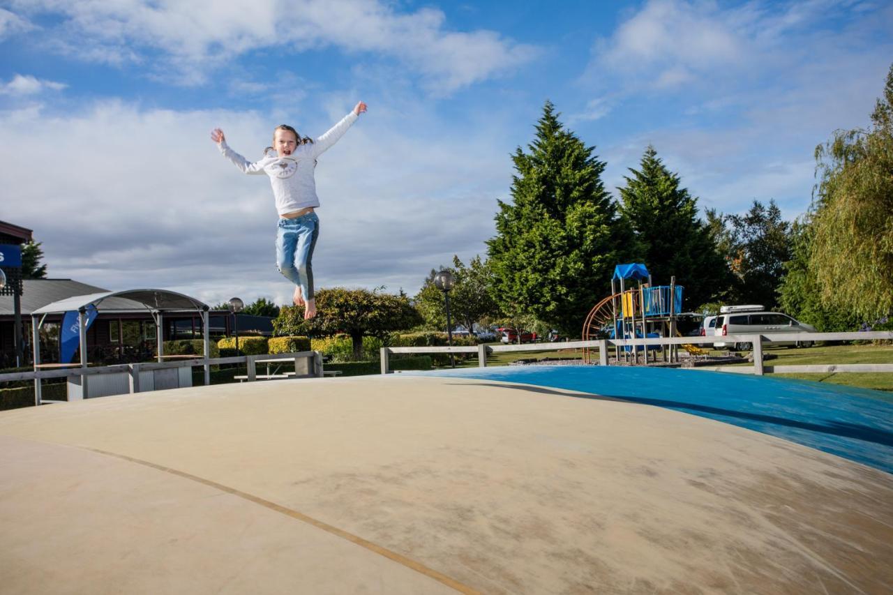 Te Anau Top 10 Holiday Park And Motels Exterior photo
